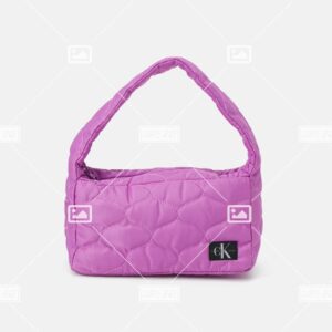 Spacious Purse with Modern Design